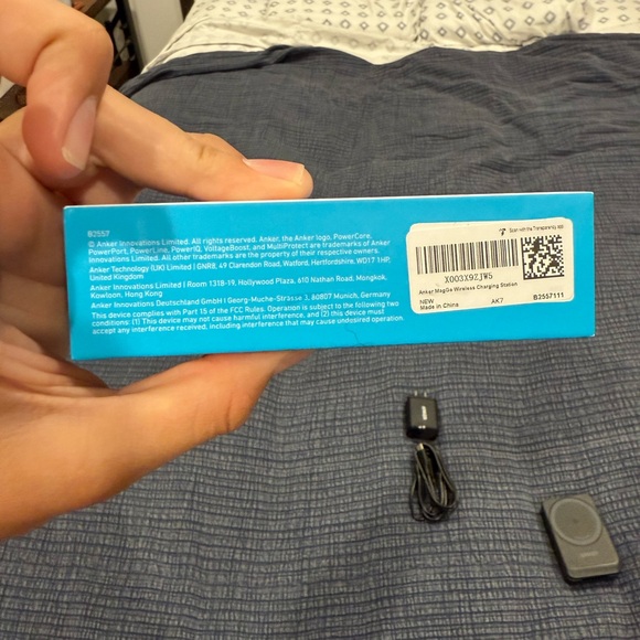 Anker mag safe 3in1 Wireless Charging Station - Black - Picture 8 of 8